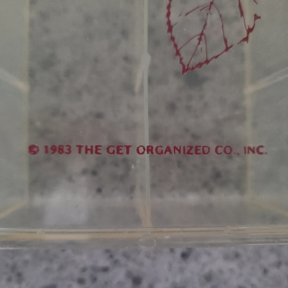 1983 The Get Organized Co plastic organizer